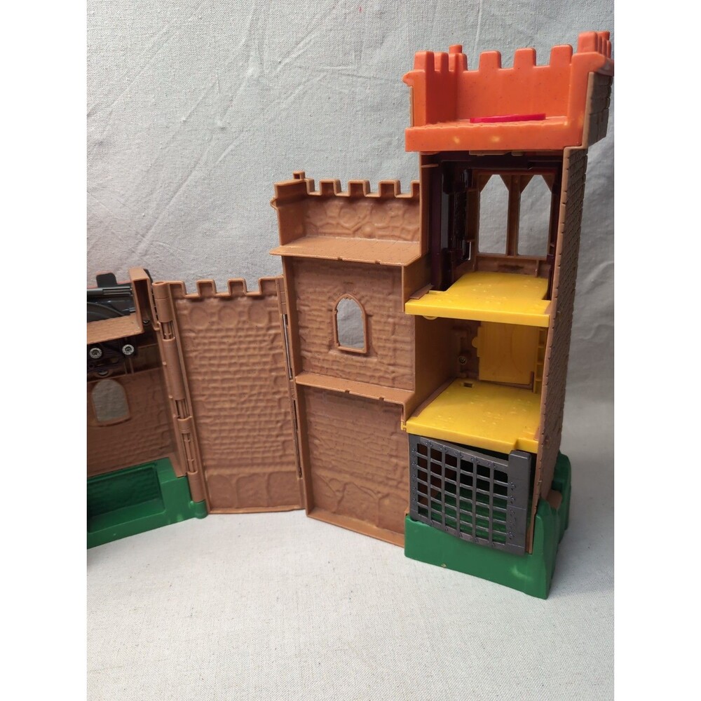 Fisher Price Imaginext Eagle Talon Medieval Castle 2012 Mattel Castle Sound Work - Picture 15 of 16